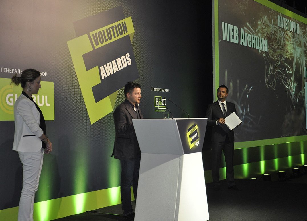 eDesign е голeмият победител в дигиталните награди на Forbes за 2013-та